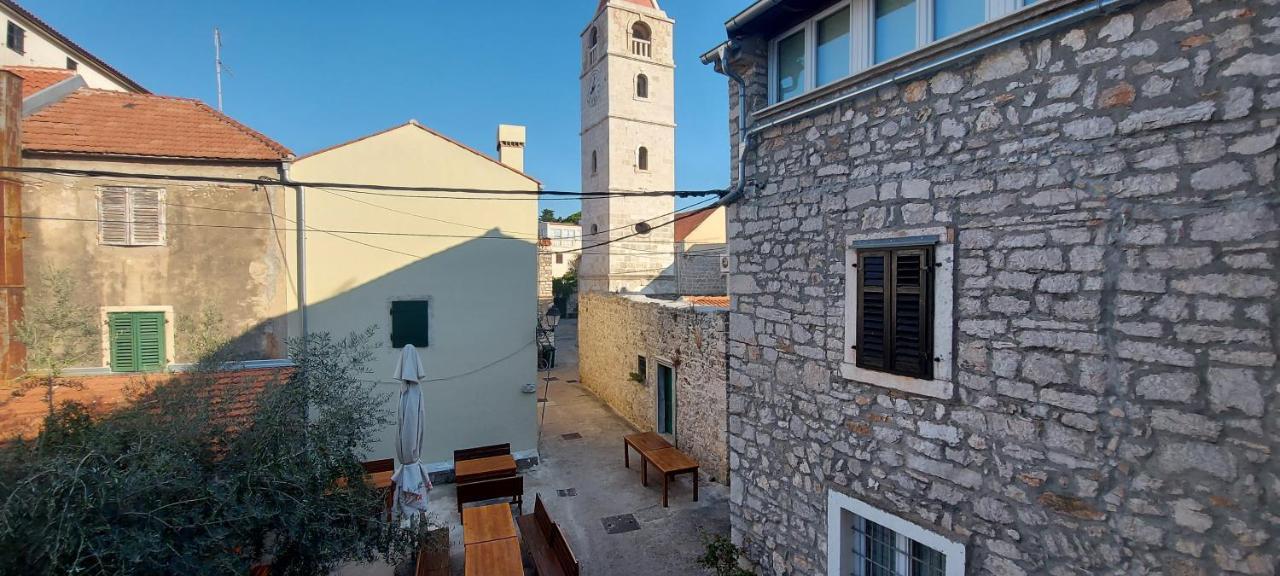 Ana Apartment Sveti Filip i Jakov Bagian luar foto