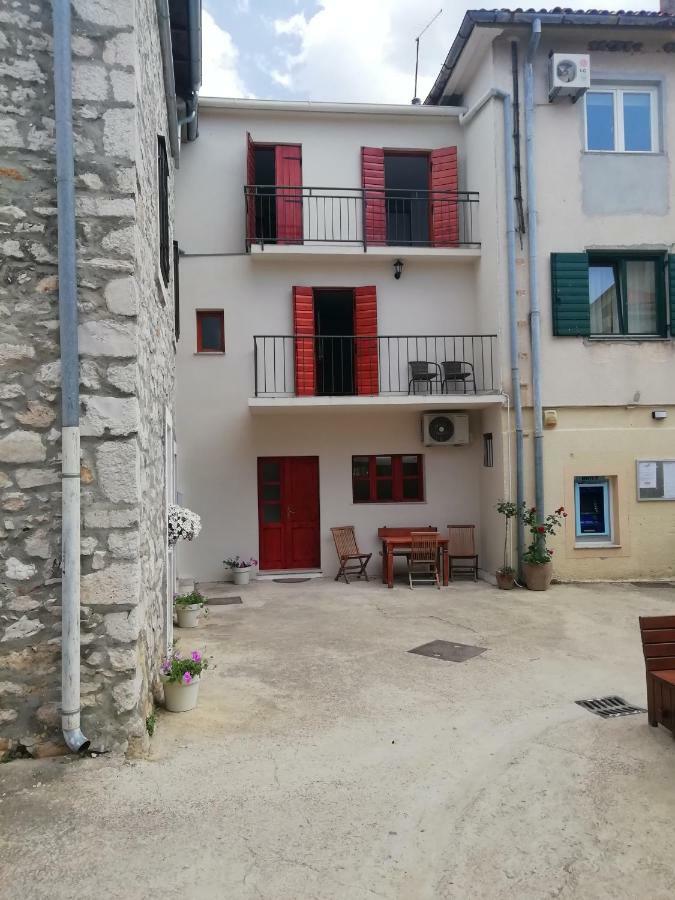 Ana Apartment Sveti Filip i Jakov Bagian luar foto