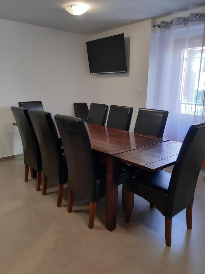 Ana Apartment Sveti Filip i Jakov Bagian luar foto